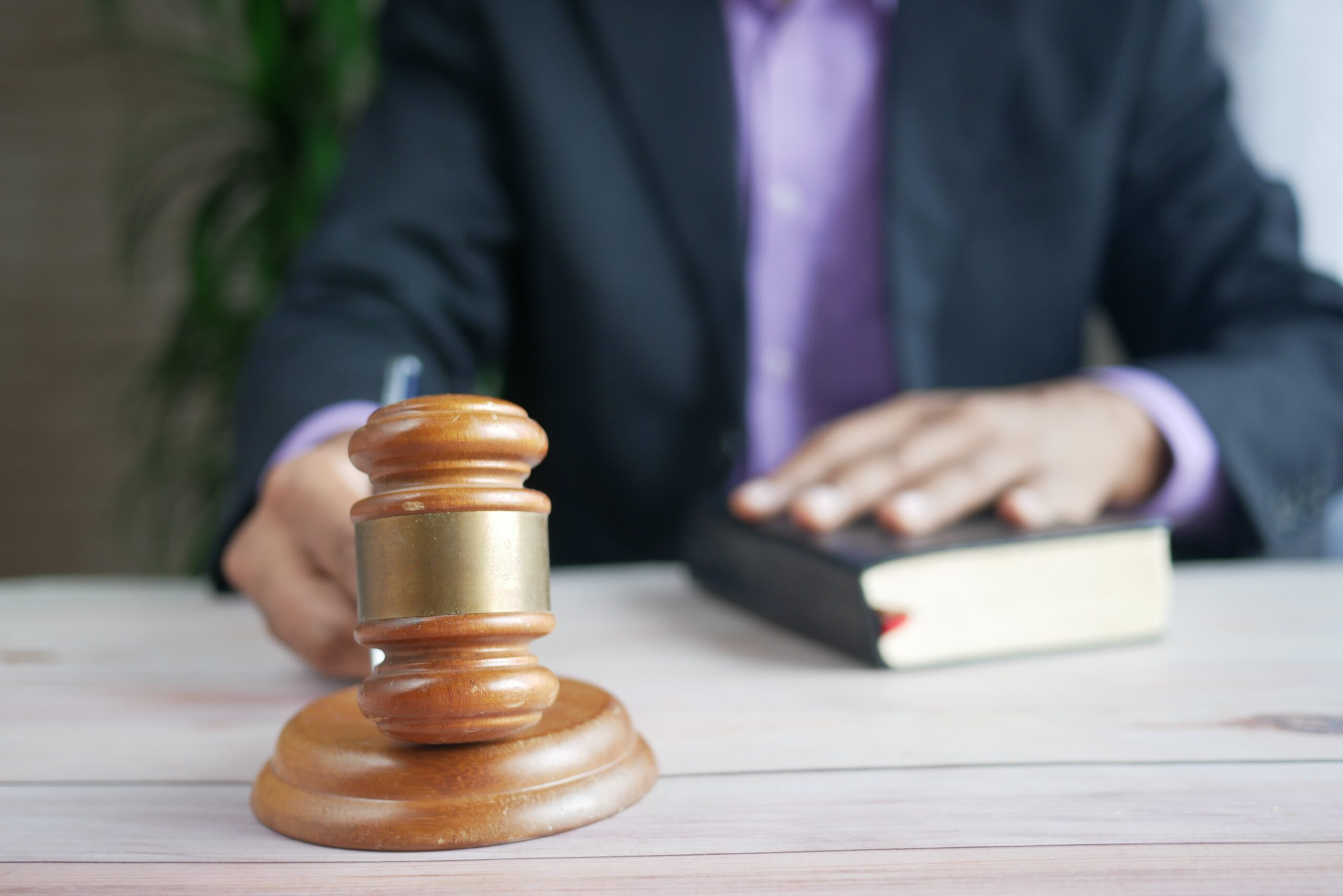 Six Ways Your Business Can Avoid Litigation
